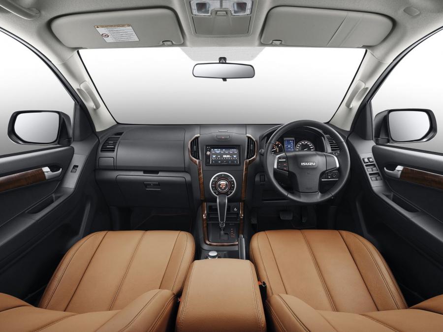  Isuzu D-Max Artic 2014 года  (фото 2 из 3)
